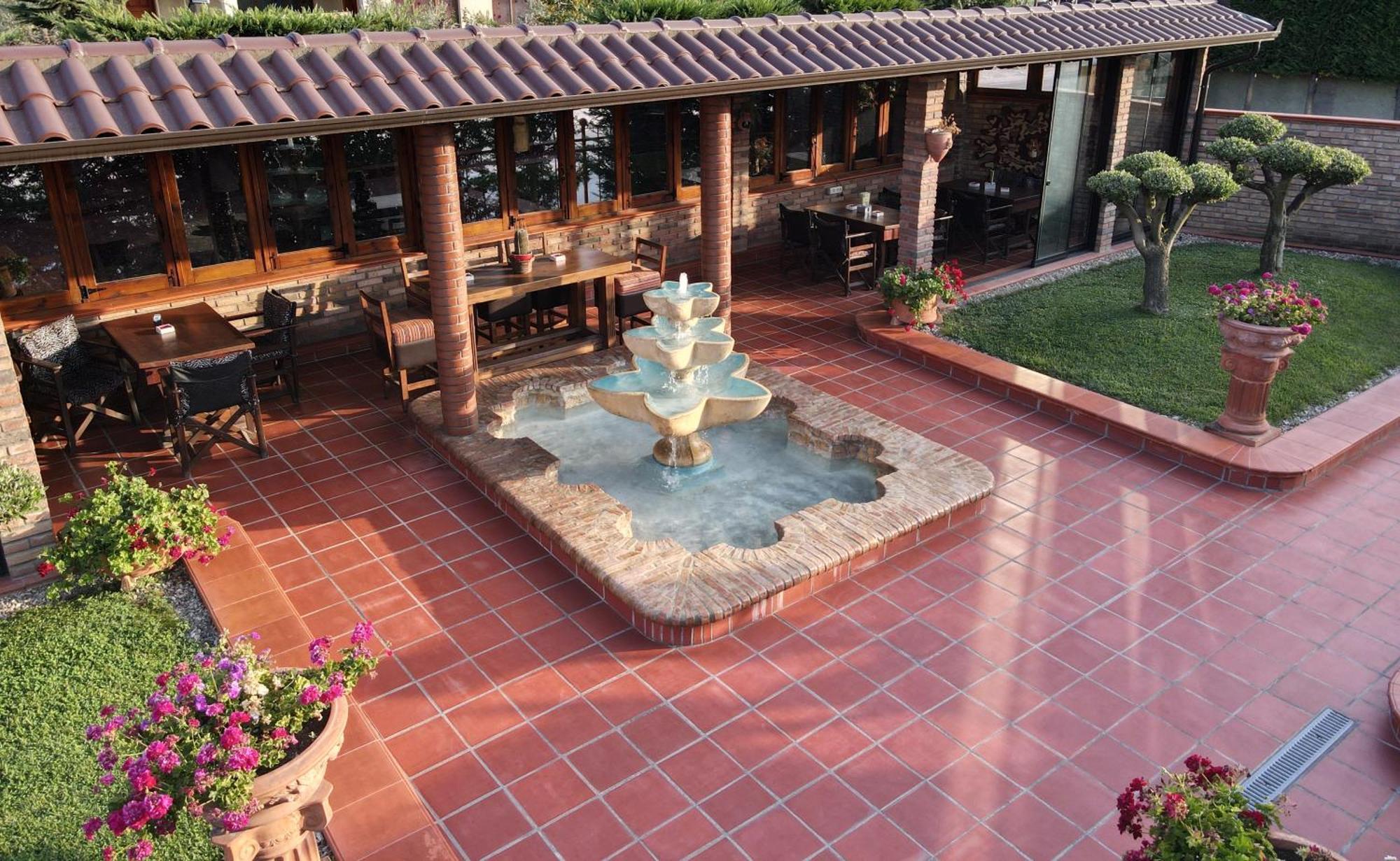 Drini Hotel Rrashbull Exterior foto